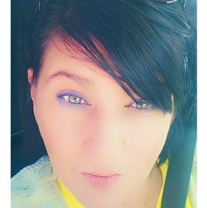 Meet your Posher, Cathy